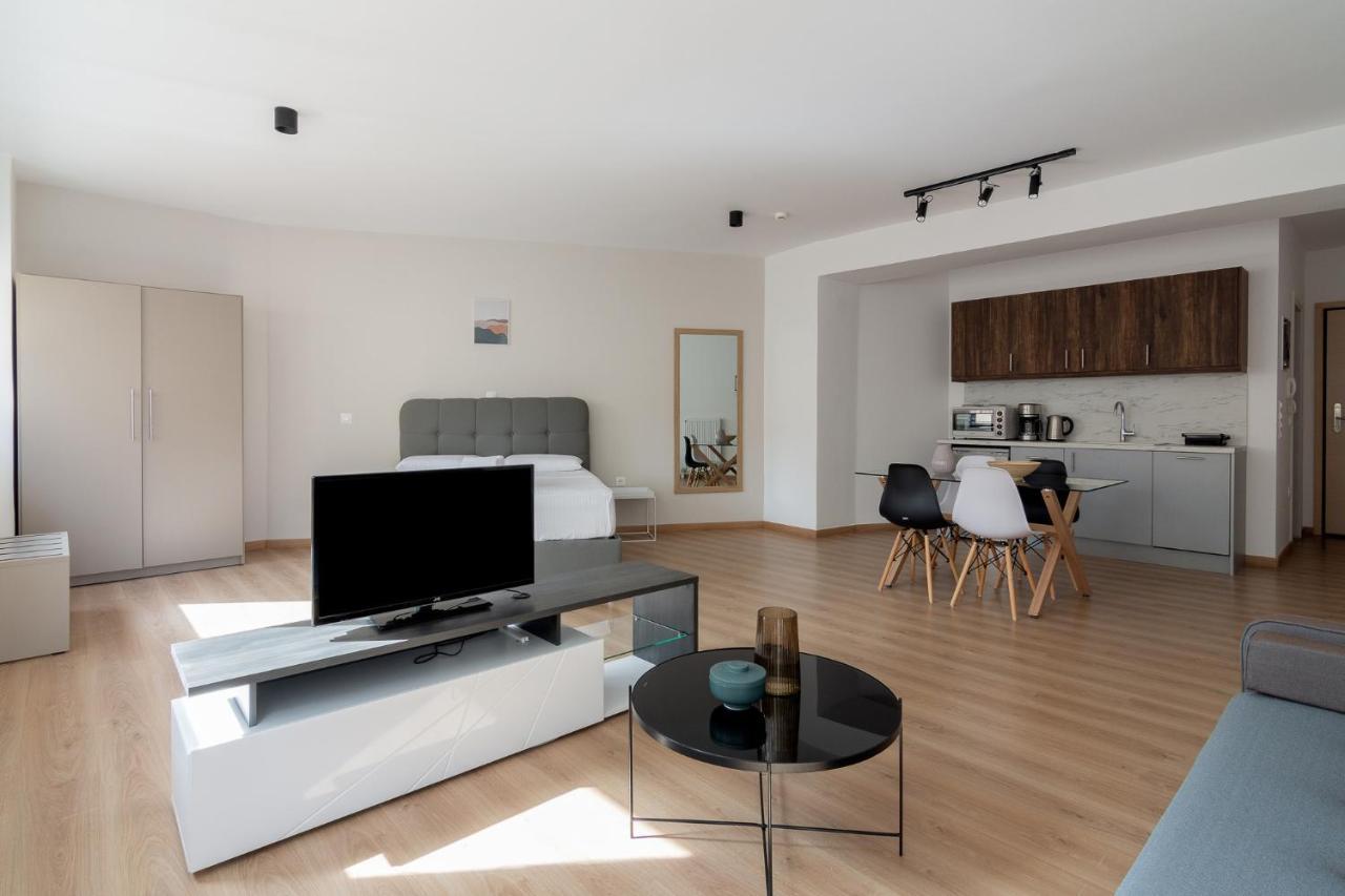 Leochares Lifestyle Apartments - Self Check-In เอเธนส์ ภายนอก รูปภาพ